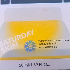 Saturday Skin-Yuzu Vitamin C Sleep Mask
